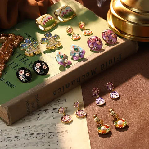Boucles d'Oreilles Clous Vintage Français Série Peinture à l'Huile Fleurs Émail Perle Artificielle Alliage Strass Tige Argent 925