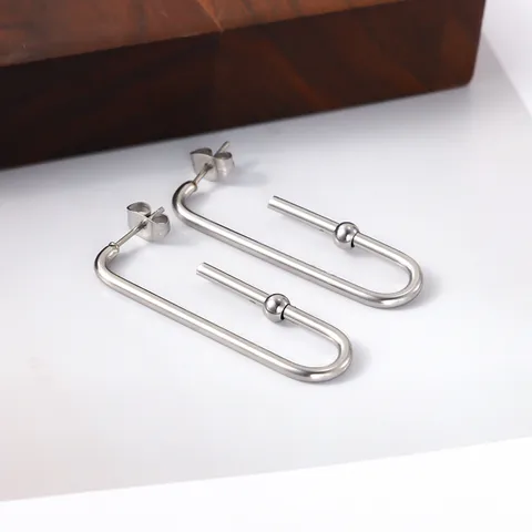 Stijlvolle Roestvrij Stalen U-Vormige Geometrische Oorringen Gepersonaliseerde Metalen Kraal Detail Mode Sieraden Voor Heren En Dames