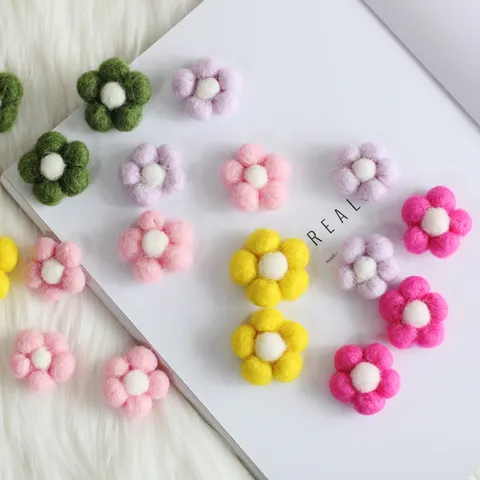 Handgemaakte Wollen Vilt Bloem DIY Knutselmateriaal Voor Kerstkrans Haaraccessoire Broche Decor Stereoscopische Kleine Bloem