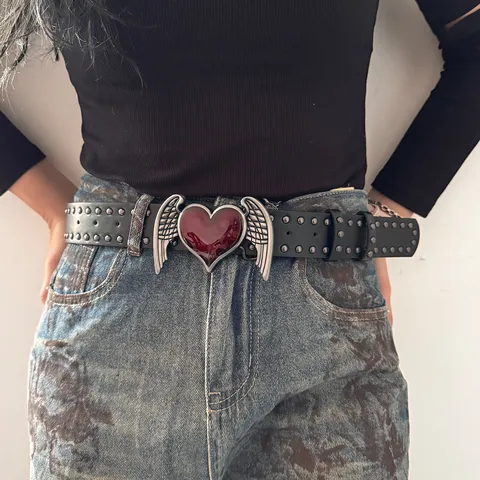 Punk Rivet PU Leather Belt With Metal Skull Heart Buckle Unisex Fashion Waist Belt For Men Women Casual Jeans Pants