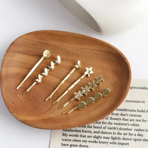 Korean Ins Style Metal Heart Star Smiley Face Hair Clip Alloy Electroplated Gold Bobby Pin Minimalist Hair Accessories For Women