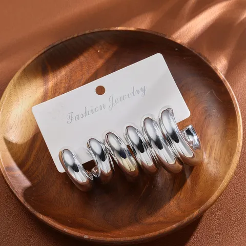 Juego de Pendientes de Aro Gruesos de Torsión Geométrica para Mujer Minimalista Plata Resina Aleación Galvanizado Pendientes Redondos Combinados