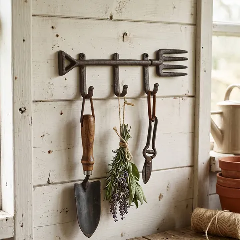 Vintage Gusseisen Garten Wandhaken Amerikanisches Landhaus Rustikaler Metall Schaufel Gabel Design Haken Für Outdoor Deko