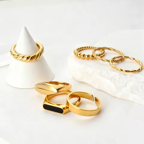 Minimalist 18K Gold Plated Stainless Steel Rings For Women Twisted Band Beaded Cuban Link Ins Style Lightweight Jewelry Accessories