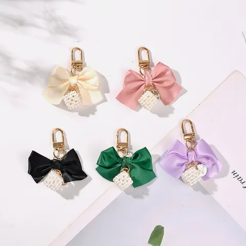 Creative Satin Ribbon Bowknot Keychain Unique Artificial Pearl Cube Pendant Zinc Alloy Key Ring For Car Keys Bags Women