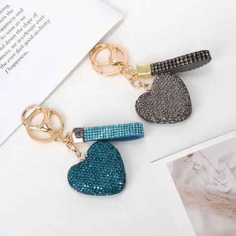 Luxe Strass Hart Sleutelhanger Voor Dames Legering Hart Tashanger Glinsterende Strass Sleutelhanger Auto Sieraden Cadeau