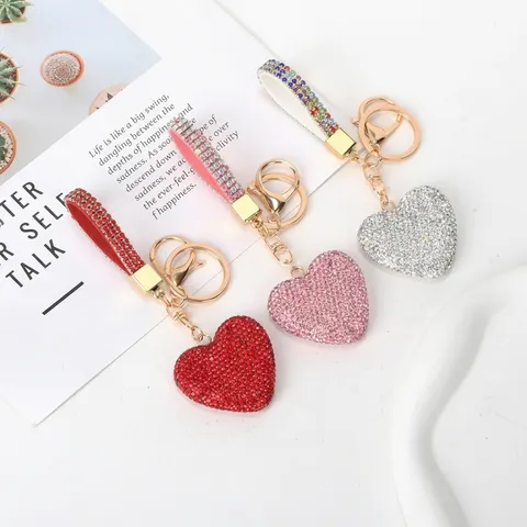 Porte-clés Cœur en Strass de Luxe pour Femmes Pendentif Sac en Alliage Cœur Scintillant Porte-clés Bijoux Cadeau