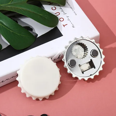 Abrebotellas Magnético Creativo para Nevera Forma de Tapón de Botella Resina Sintética Acero Inoxidable Herramienta de Cocina Decoración del Hogar