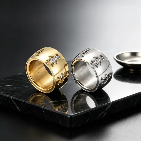 Moda Brede Dubbellaagse Holle Cartoon Figuur Strass Titanium Staal Ring Vrouwen Sieraden