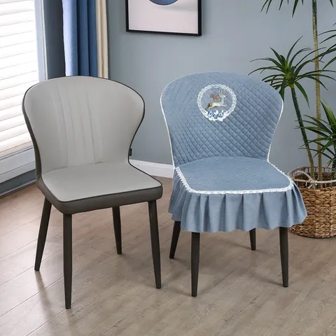 Housse de Chaise Universelle Tout Compris Antidérapante en Dentelle Matelassée avec Volant pour Chaise de Salle à Manger de Luxe