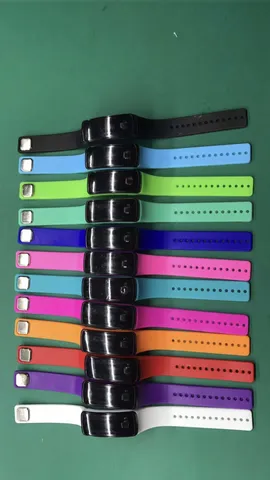 Fashion Sporty LED Digital Watch Plastic Silicone Bracelet Watch For Students Unisex Casual Electronic Wristwatch