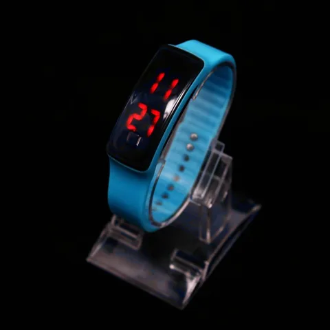 Fashion LED Digital Sports Watch For Men Women Silicone Strap Waterproof Electronic Watch Rectangle Dial Wristwatch