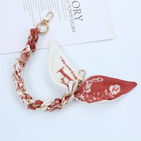 Fashion Silk Scarf Braided Phone Lanyard Gold Metal Chain Double Buckle Wrist Strap For Women Phone Case Decoration Letter Printed Short Hand Chain