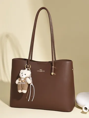 Damen Retro Große Kapazität PU Leder Tote Bag Koreanischen Stil Pendler Umhängetasche Mit Süßem Plüschbär-Anhänger