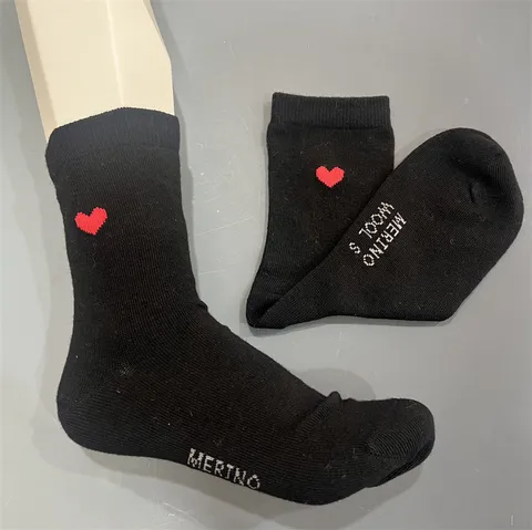 Merino Wool Crew Socks For Men Women Casual Daily Ribbed Knit Mid Calf Socks Soft Warm Fashion Winter Socks