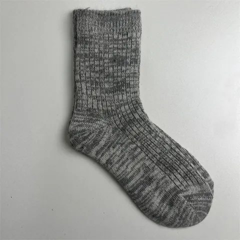 Women's Merino Wool Socks Thickened Thermal Winter Mid Tube Crew Socks Soft Solid Color Casual Socks For Cold Weather