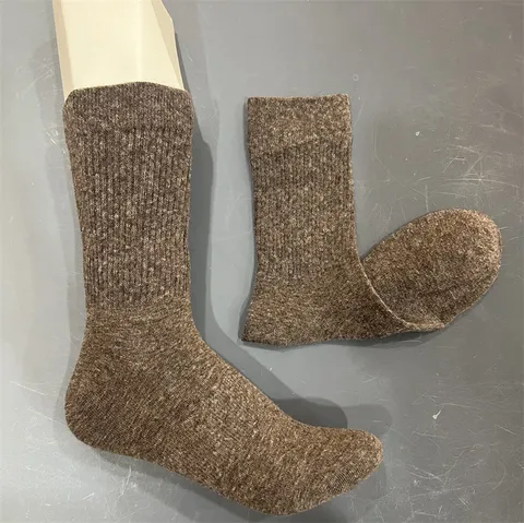 Women Merino Wool Crew Socks Seamless Thermal Moisture Wicking Casual Athletic Outdoor Hiking Winter Socks