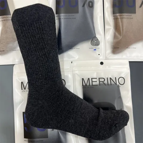Men Merino Wool Crew Socks Moisture Wicking Thermal Breathable Comfortable Soft Casual Outdoor Hiking Sports Socks