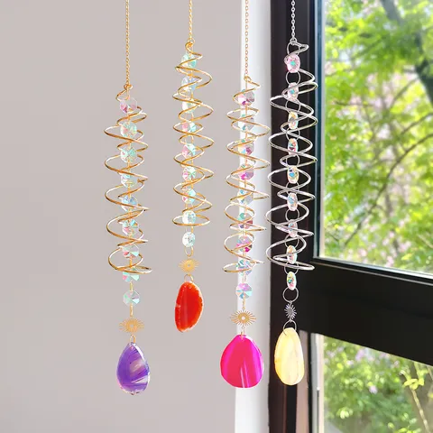 Attrape-Soleil Spirale 3D Avec Tranche d'Agate Naturelle Perles de Cristal Créateur d'Arc-en-Ciel Ornement Suspendu Décoration Fenêtre Maison Jardin