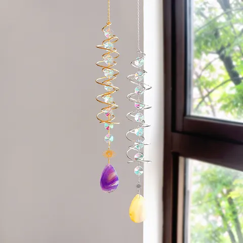 Attrape-Soleil Spirale 3D Avec Tranche d'Agate Naturelle Perles de Cristal Créateur d'Arc-en-Ciel Ornement Suspendu Décoration Fenêtre Maison Jardin