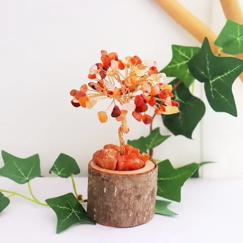 Natural Crystal Tree of Life Tabletop Ornament Handwoven Wire Money Tree With Wood Stump Base For Home Office Decor