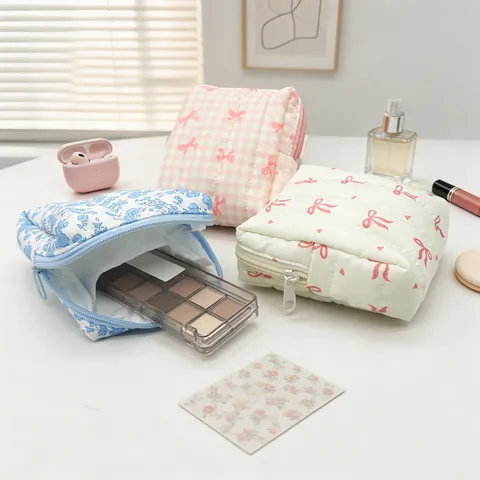 Quilted Padded Polyester Sanitary Napkin Storage Bag Bow Floral Print Portable Makeup Cosmetic Pouch For Women Large Capacity Travel Toiletry Handbag