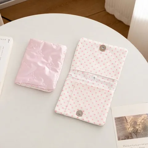 Porta Pasaportes Acolchado Lazo Corazón Viaje Cartera Portátil Cuero PU Bolsa de Documentos Multifuncional Para Mujeres