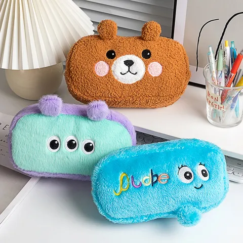 Estuche de Lápices de Peluche Lindo Gran Capacidad Diseño de Monstruo Oso Caja de Papelería Estudiante Bolsa de Almacenamiento Cremallera