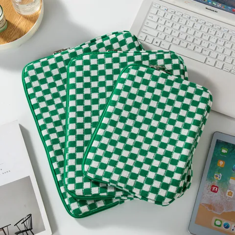 Knitted Checkerboard Laptop Sleeve Soft Yarn Protective Tablet Case Korean Style Shockproof Inner Bag For Tablet Notebook