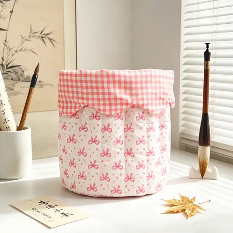 Ins Style Pink Bowknot Quilted Fabric Desktop Storage Basket For Stationery Cosmetics Scalloped Gingham Edge Home Organizer