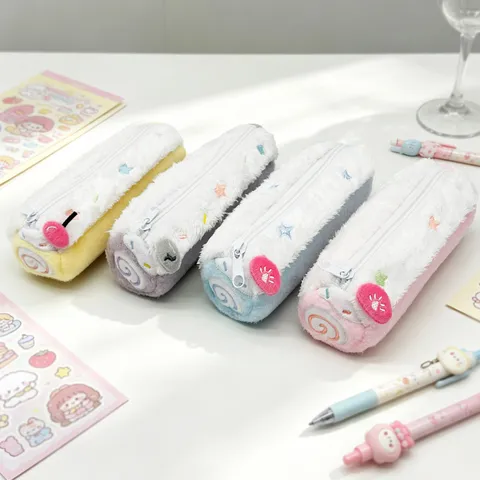 Estuche para Lápices de Peluche Estilo Japonés Rollo Suizo Gran Capacidad Bolsa de Papelería Linda