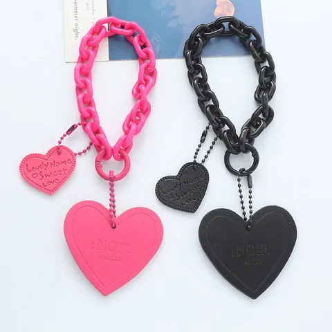 Mode Leder Herz Schlüsselanhänger Acryl Kette Schlüsselring Für Auto Handtasche Charm Dekoratives Schlüssel Ornament Für Frauen Geschenk