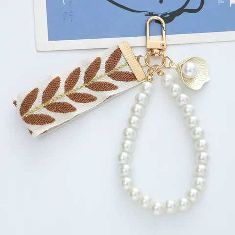 Chic Leaf Embroidered Ribbon Keychain With Artificial Pearl Ring Gold Alloy Shell Heart Pendant For Women Bag Charm Decoration Gift