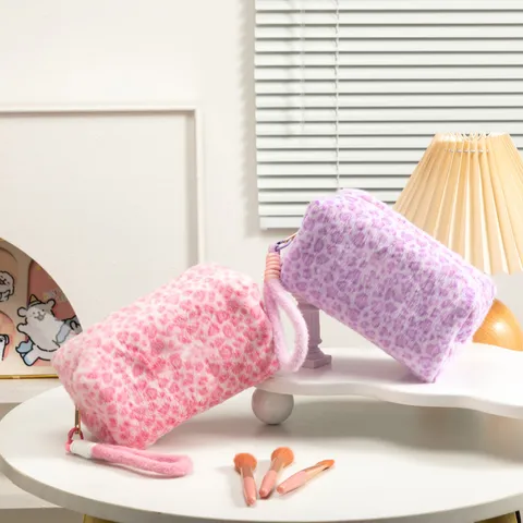 Neceser de Maquillaje de Felpa con Estampado de Leopardo Estilo Ins Gran Capacidad Neceser de Aseo Portátil para Mujer