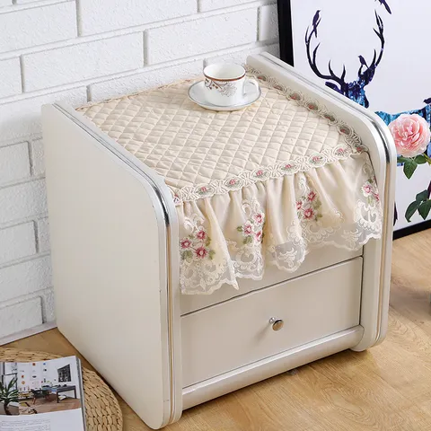 Quilted Nightstand Dust Cover With Lace Trim And Floral Embroidery Elegant Bedside Table Cloth Protector For Bedroom Home Decor