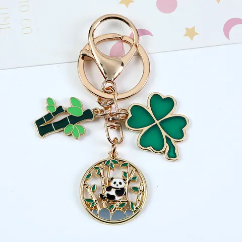 Cute Cartoon Chinese Style Panda Keychain Metal Alloy Enamel Bamboo Leaf Clover Pendant Key Ring Car Bag Charm Souvenir Gift