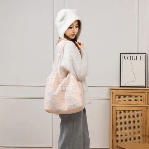 Süße Weiche Plüsch Gewebte Tragetasche Pastell Regenbogen Gestreifte Bunte Umhängetasche Herbst Winter Große Kapazität Strick Handtasche Schultasche Für Damen