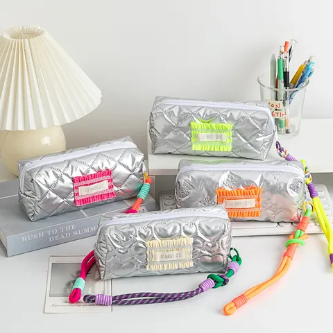 Large Capacity Silver Quilted Pencil Case With Colorful Woven Handle Metallic Polyester Stationery Bag Aesthetic Cosmetic Pouch For Students