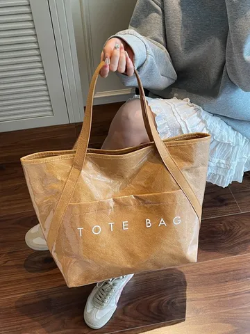 Damen Große Kapazität Tyvek PVC Transparente Tote Bag Mode Buchstabendruck Wasserdichte Jelly Bag Lässige Unterarm Handtasche