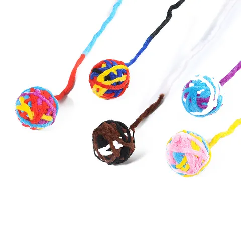 Palla Giocattolo Interattiva per Gatti in Peluche Tessuta QQ con Coda Lunga Macinazione dei Denti Colorato Gattino Giocattolo Articoli per Animali