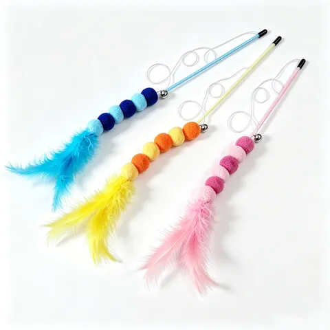 Bacchetta Interattiva per Gatti Giocattolo in Piuma Con Campana E Pompon Colorati Astina in Plastica Gioco per Gattini