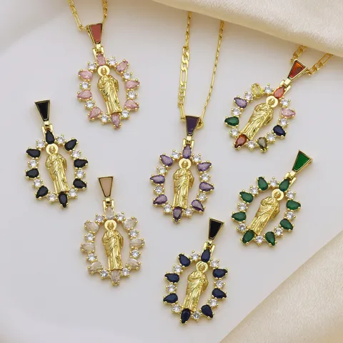 Ciondolo in Rame Placcato Oro 18K Zirconia Colorata Vergine Maria Croce Ciondolo Religioso Ovale Solo per Donne Gioielleria