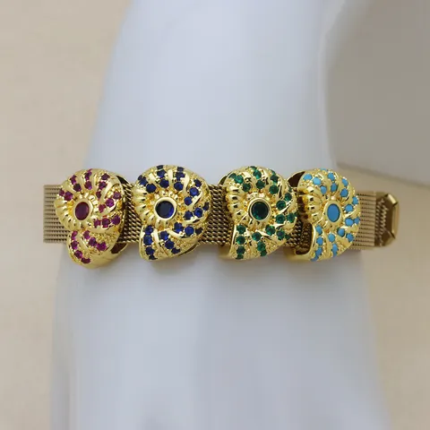 Luxe Océan Coquille Conque Montre Bracelet Charm Cuivre Incrusté Zirconia Bijoux Accessoire Pour Femme Pendentif De Mode