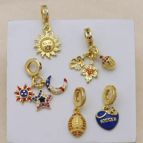 Fashion Copper Rhinestone Enamel Animal Charm Pendant Star Moon Butterfly Flamingo Dangle Charms For Snake Chain Bracelets Necklaces Women Jewelry Accessory DIY