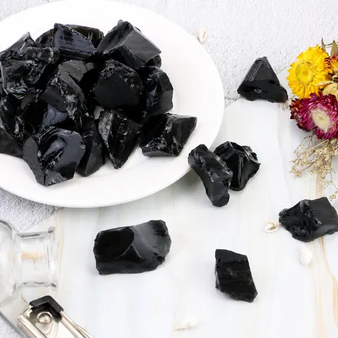 Natural Obsidian Raw Crystal Stones Unpolished Black Stones For Aromatherapy Diffuser Fish Tank Decoration Home Ornament
