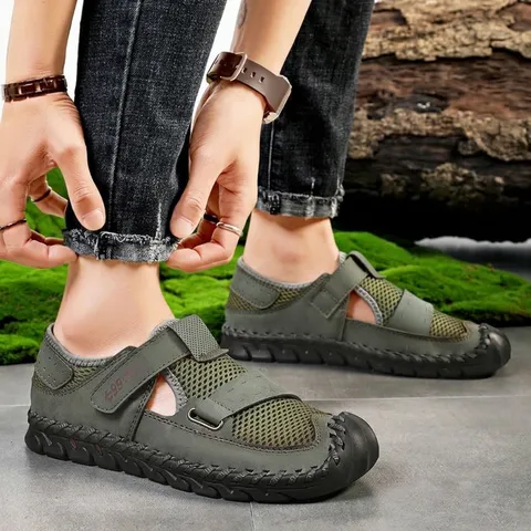 Sandali da Spiaggia Uomo Casual in Mesh Traspirante Scarpe Sportive Estive All'aperto Con Chiusura a Strappo Suola in Gomma Antiscivolo Scarpe da Passeggio Cucite