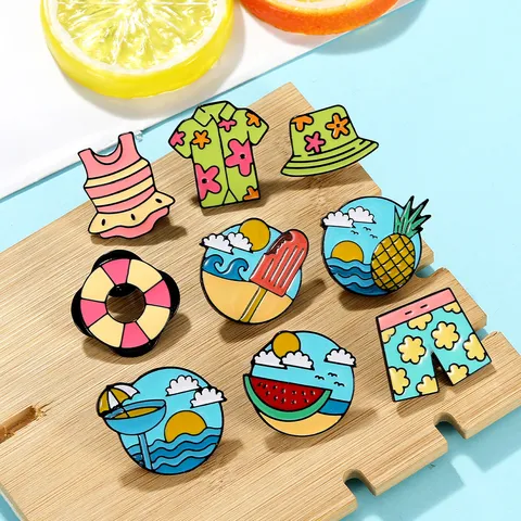 Alloy Zomer Strand Thema Emaille Brosche Fruit Watermeloen Ananas Ontwerp Vakantie Rugzak Pin Badge Voor Unisex Accessoire