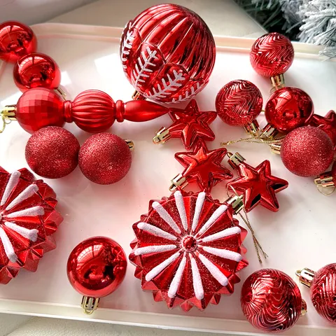 Galvanisierte Kunststoff Weihnachtskugeln Set Glitzer Weihnachtsbaumschmuck Pack Hängende Anhänger Für Feiertags Party Zuhause Dekoration Mehrere Stile Festliche Akzente