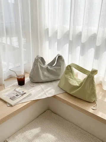 Bolso Tote de Nylon Casual de Gran Capacidad para Mujer Bolso de Hombro Commuter Sencillo Color Sólido