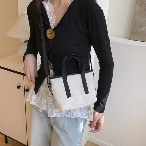 Casual Minimalist Nylon Tote Bag Color Block Bucket Bag Lightweight Handbag Crossbody Bag For Women Daily Commute